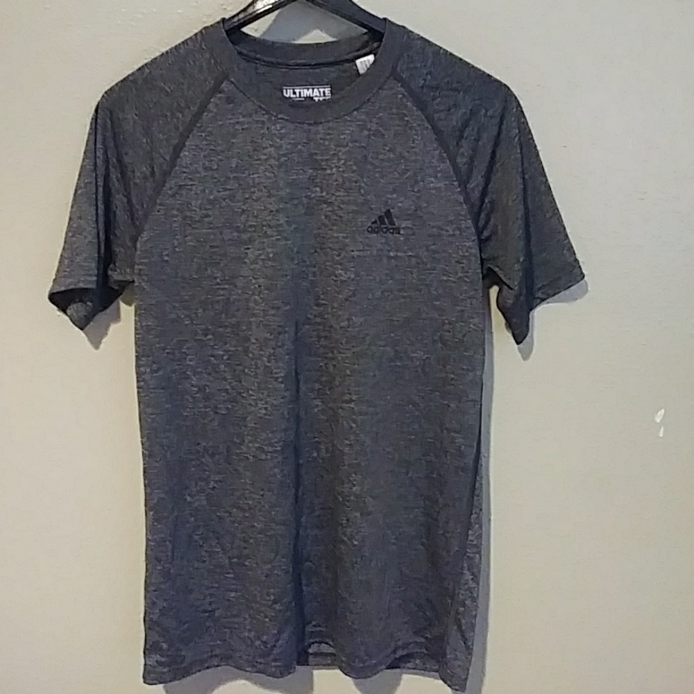 100% Polester Adida